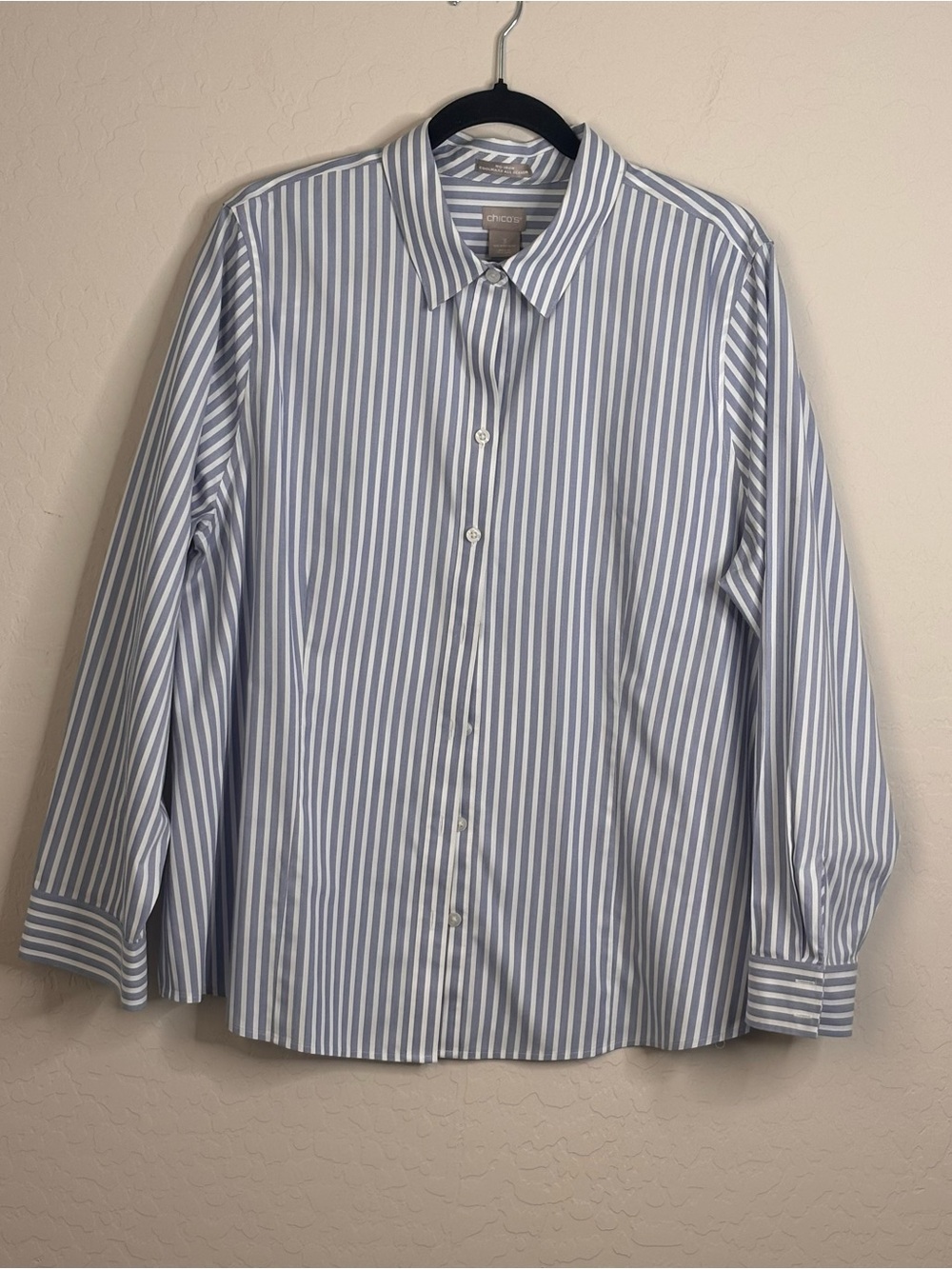 Chico's No-Iron Coolmax Striped Shirt Size 3 XL 16/18 Blue White Button Up Top